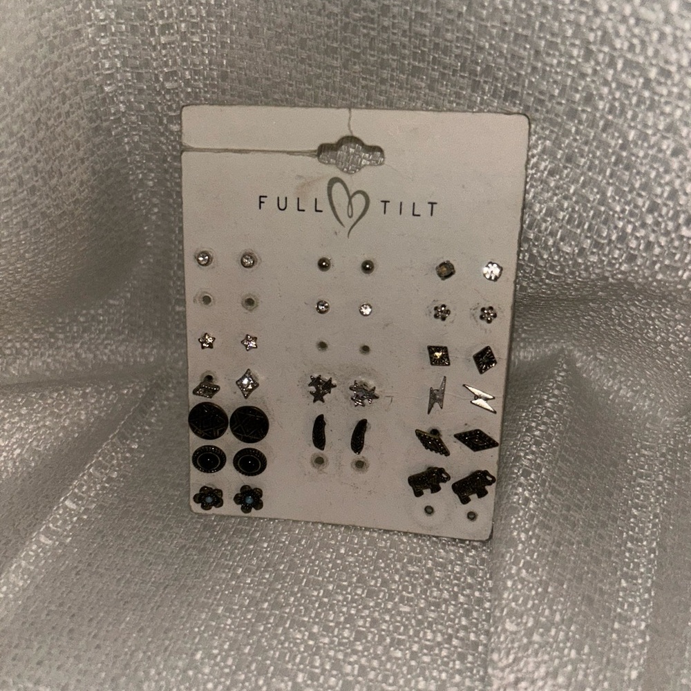 Assorted Earing Packs